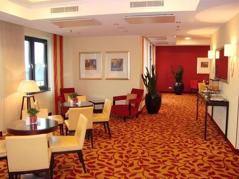 Cologne Marriott Hotel 5*,