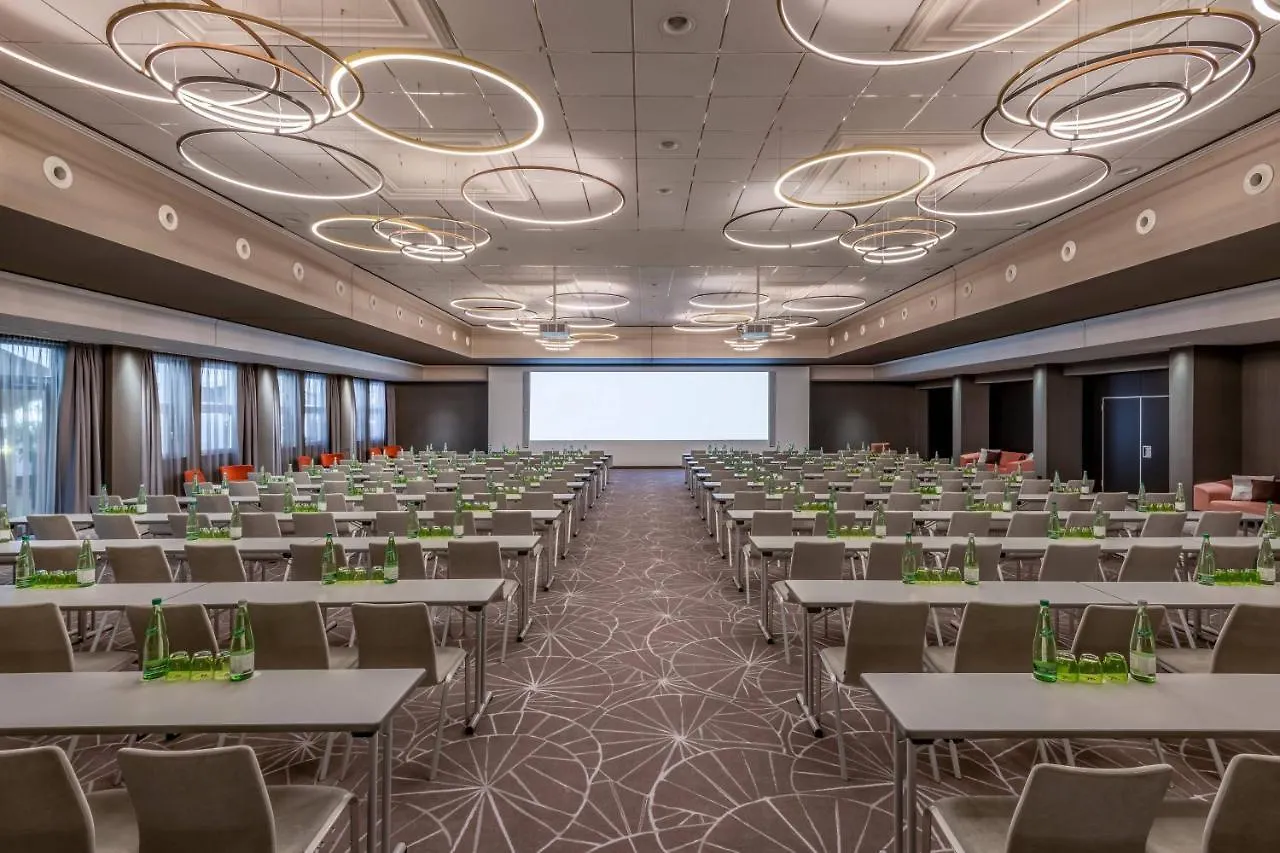 Cologne Marriott Hotel 5*,